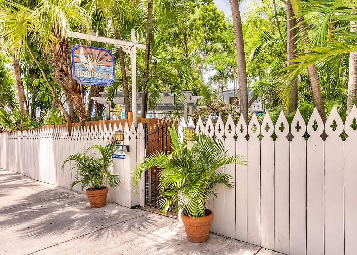 Key West Harbor Inn - Adults Only