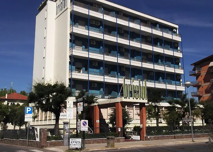 Hotel Bristol - Koolibry Hotels