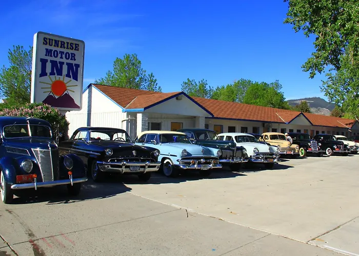 Sunrise Motor Inn