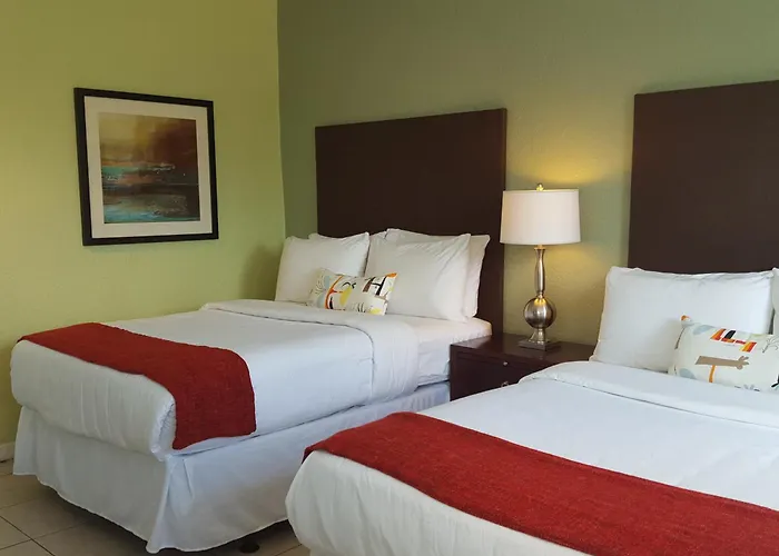 The Cabanas Guesthouse & Spa - Gay Resort Catering To Gay Men Oakland Park