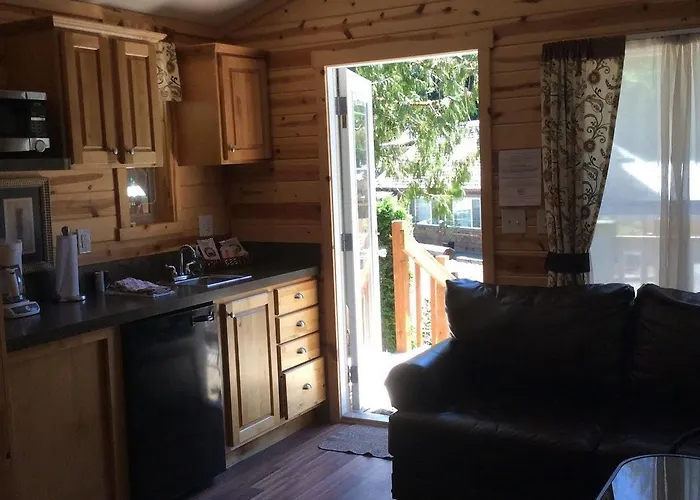 Robinhood Village Resort