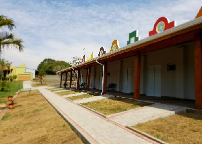 Villa De Holanda Parque Hotel