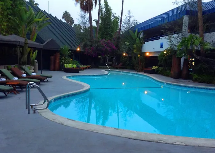 Hotel Current