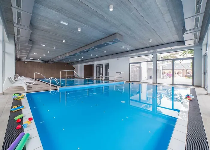 Family-Holiday Spa&Resort