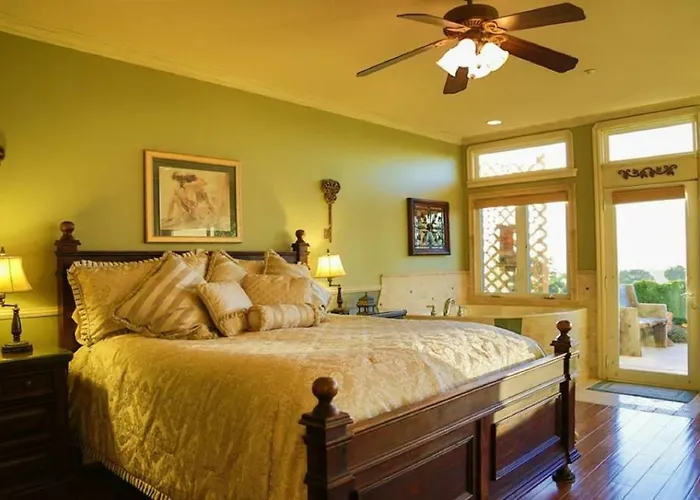 High Ridge Manor