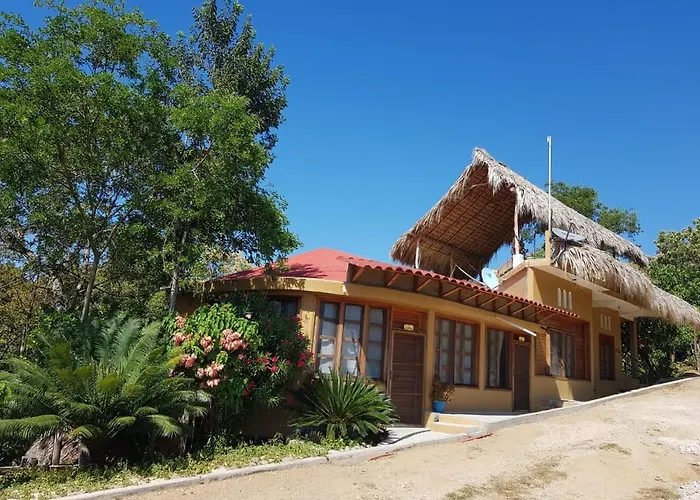 El Eden Bungalows
