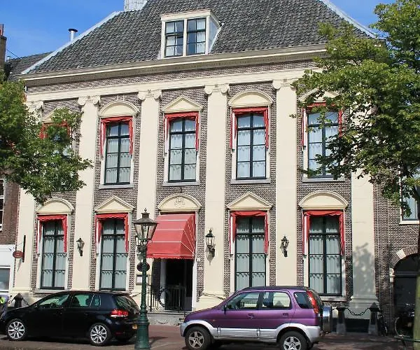 De Doelen