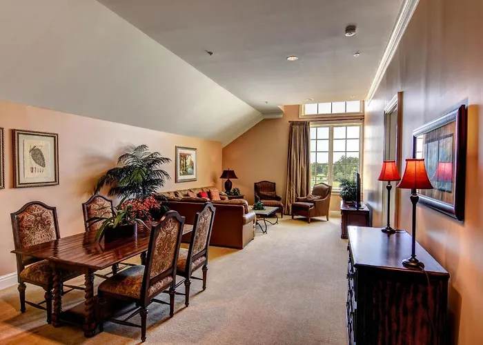 Cottages And Suites At River Landing