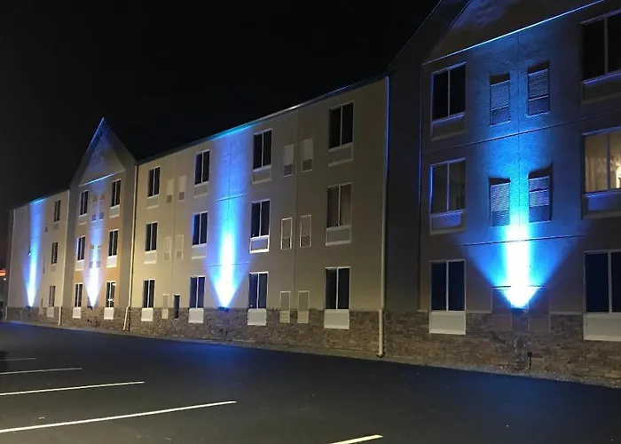 Plymouth Bay Inn