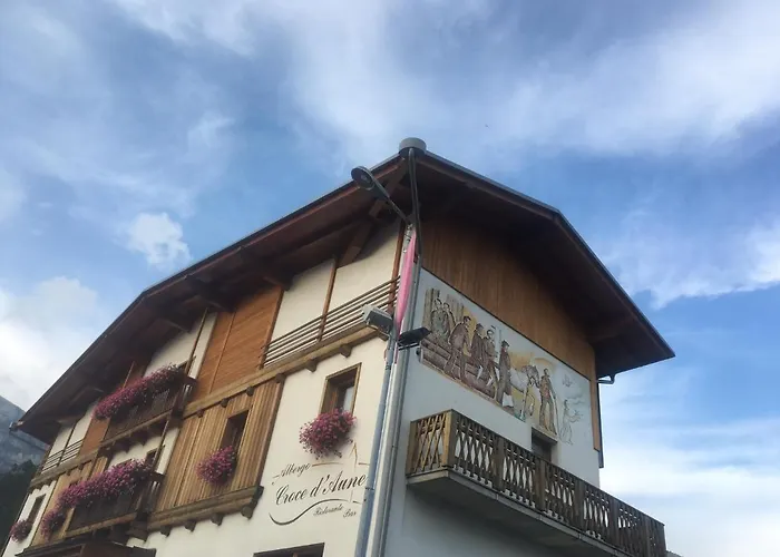 Albergo Croce d'Aune