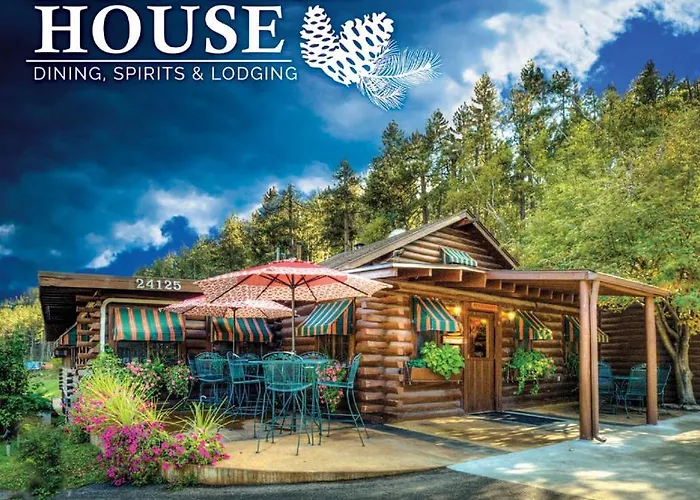 Powder House Lodge