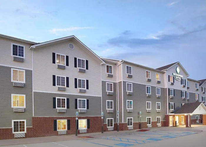 Woodspring Suites Denton