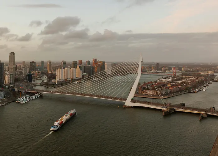 Hotels met jacuzzi in Rotterdam
